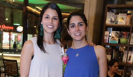  Lucía y Daniela González.