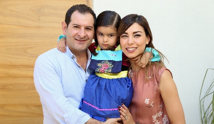  Luis Felipe Gómez, Valeria y Alejandra Muñoz.