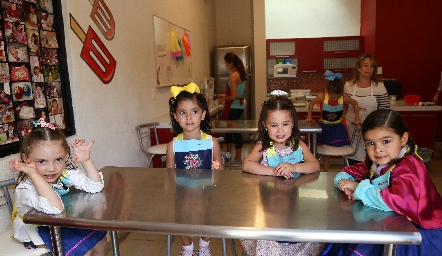  Pau, Sofía, Emilia y Valeria.