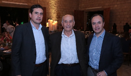  Alejandro, Rodolfo y Rodolfo Oropeza.