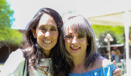  Tatina Torres y Edmi González.