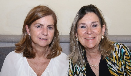  Maripepa Valladares y Edith Jaimes.