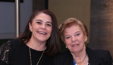  Tessy Gordoa y Güera López de Del Valle.