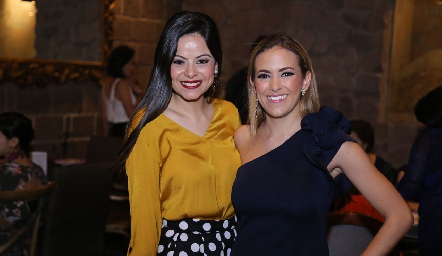  Carolina González y Laura Cadena.