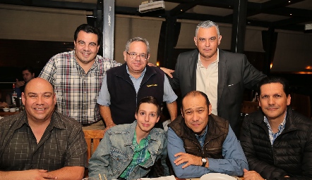  Gerardo Carriedo, Manuel Mancilla, Chema Díaz de León, José Ángel Morales, José Ángel Morales, Raúl Morales y Jorge Loredo.
