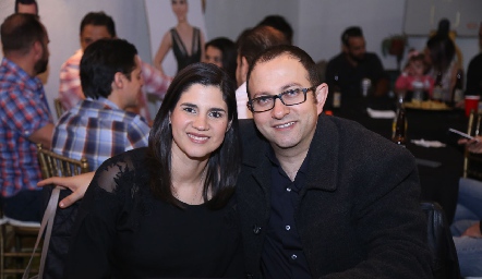 Marcela Guerra y Gustavo Flores.