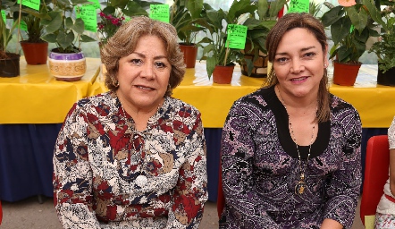  María del Pilar Cardona y Marta Rangel.