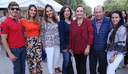  Familia Villalobos.