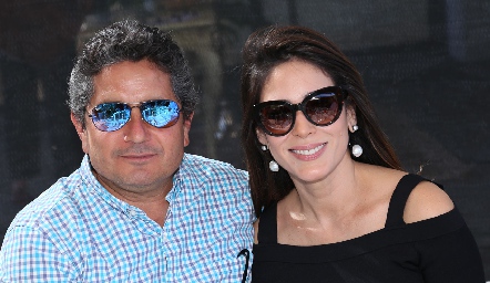  Gerardo Rodríguez y Maribel Lozano.