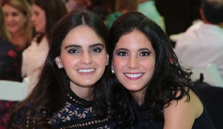  Adriana Olmos y Maribel Rodríguez.
