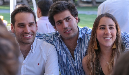 Jaime Alvarado, Gabriel Torres y Diana Olvera.