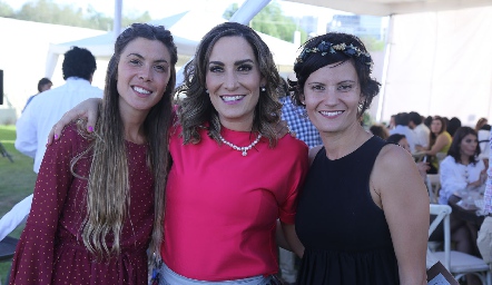  Audrei Capablanca, Maribel De Antuñano y Verónica Morelos.