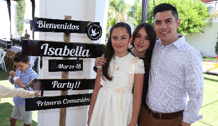  Isabella Chacón, Ana Laura García y Roberto Medellín.
