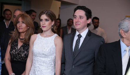  Araceli y Adrián.
