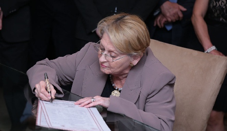  Leticia Martínez de Foyo.
