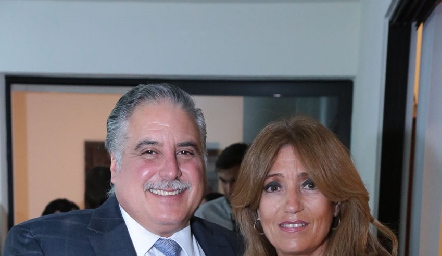  Felipe Palau y Araceli Foyo de Palau.