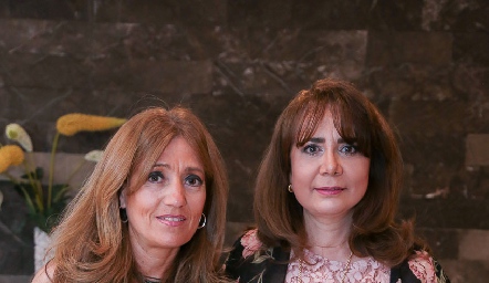  Araceli Foyo y Laura Rodríguez.