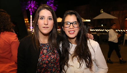  Cristina Lapuente y Mariana Milán.