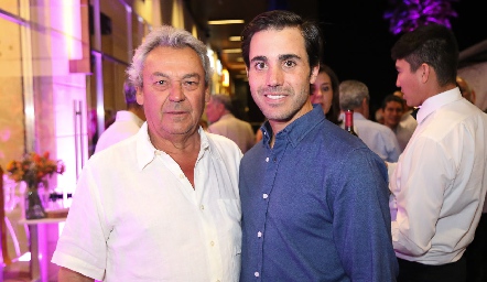  Manuel Labastida y Mauricio Morett.