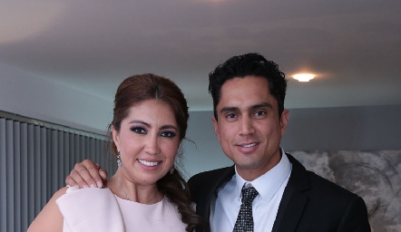   Paulina y Gerardo González Humara.