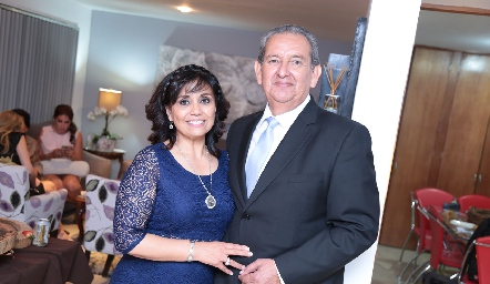  Paulina y Gerardo González.