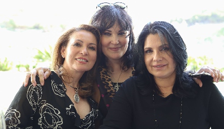  Fabiola Nieto, Gaby Casillas y Rigel.