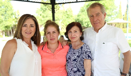  Ana María Anaya, Geo Anaya, Ana María Rossel y Alfonso Anaya.