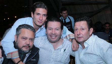  Juan Alberto Martínez, David Muriel, Ernesto Navarro, y Fernando Lozano.