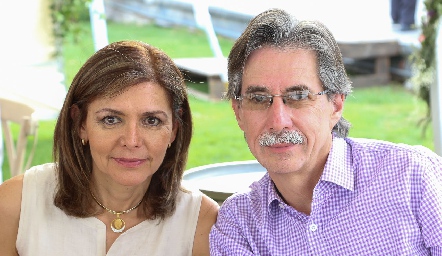  Aida Florencia y Luis Fernando Pérez.