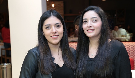  Vanessa y Mónica Zúñiga.