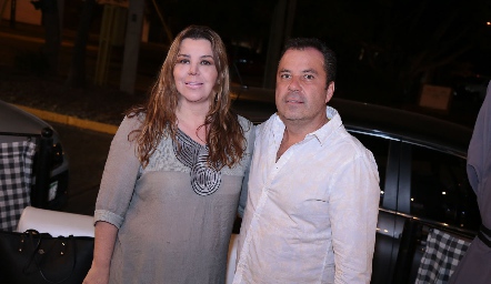 Gaby y David Lozano.