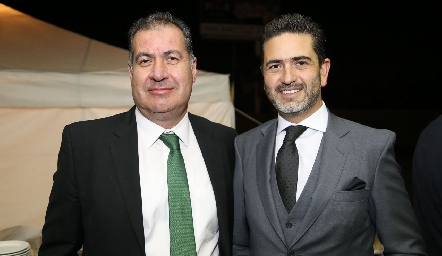  Manuel Varela y Gustavo Peláez .