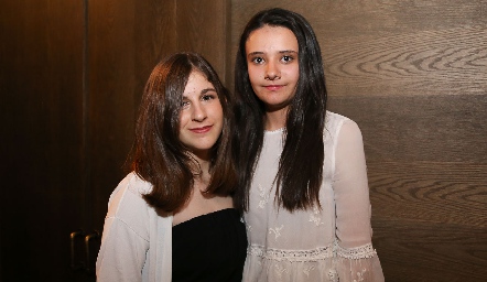  María Fernanda Suárez y Paula .