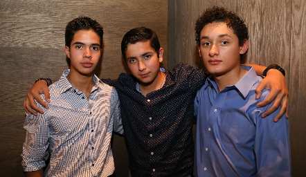  José, Miguel y Luca.