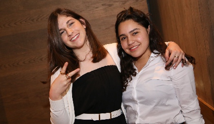  María Fernanda Suárez y Nina Cervantes .