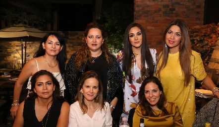  Amigas .