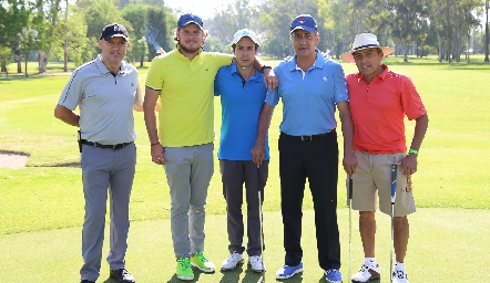  Carlos González, SebastiánHernández, José Córdova, Raúl Flores y Arturo González.