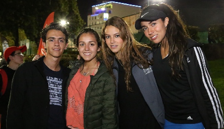 Santi Pérez, Natalia Rentería, Renata Fernández y Ana Paula Valdés.