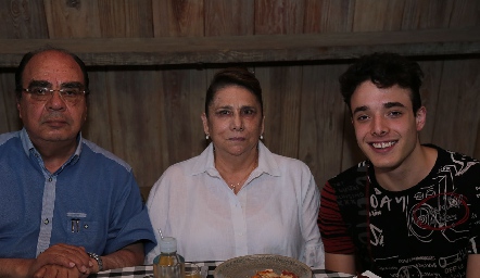  Familia Rodríguez.