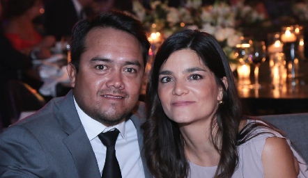  Cesar Pérez y Beatriz Castillo.