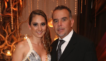  Karla Torres y Edgar Hernández.