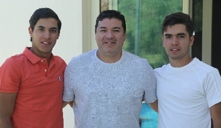  Andrés Quintero, Andrés Amparán y Juan Pablo Quintero.
