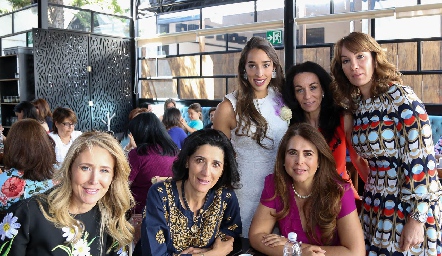 Sandra Revilla, Alicia Tanus, Marijó Ascanio, Pily Díaz de León, Adriana y Paty Espinosa.