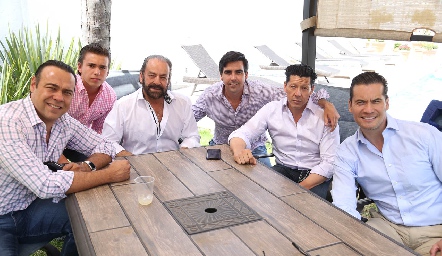  Alejandro Torres, Óscar Ruiz, Óscar Torres, Manuel Labastida, Gabriel Zárate y Sergio Zapata.