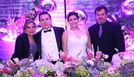  Martha Hernández, César Manzanilla, Mayerna Martínez y Alejandro Ruiz.