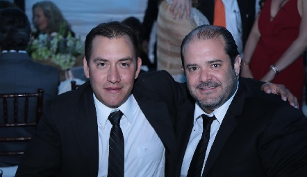  Gerardo Lomelí y Armando Villaseñor.