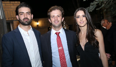  Roberto, Alejandro y Catalina Abud.