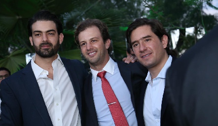  Roberto, Alejandro y Fernando Abud.