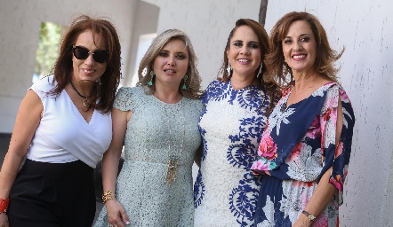  Lorena Herrera, Carla Saucedo, Gabriela y Yolanda Payán.