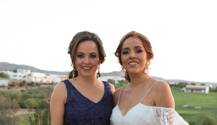  Alis Diaz Infante y Paola Correa.